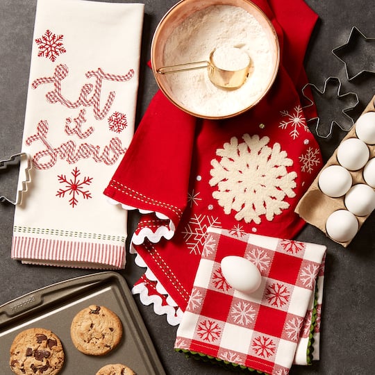 DII® Santa Chef Clause Kitchen, Let It Snow Dishtowel Set